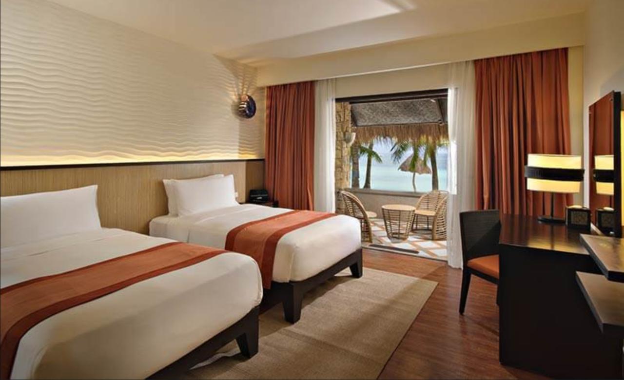 Oceanica Resort Panglao, Bohol Eksteriør billede Deluxe Ocean View Room