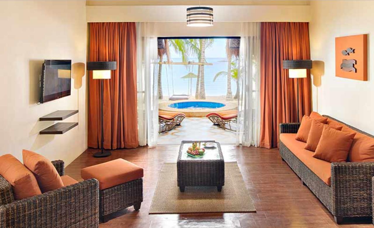 Oceanica Resort Panglao, Bohol Eksteriør billede A suite at the resort
