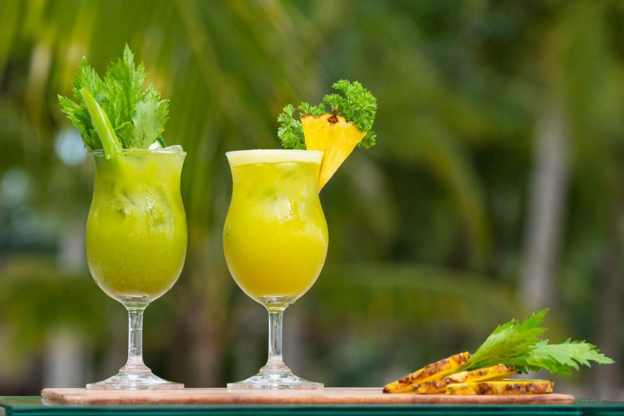Oceanica Resort Panglao, Bohol Eksteriør billede Pineapple juice